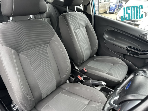 Used Ford Fiesta 2016 for sale - 75985536: Photo 7