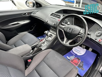 Used Honda Civic 2011 for sale - 78470632: Photo