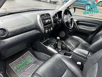 Used Toyota RAV4 2005 for sale - 76862046: Photo