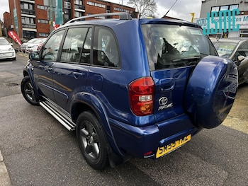 Used Toyota RAV4 2005 for sale - 76862046: Photo