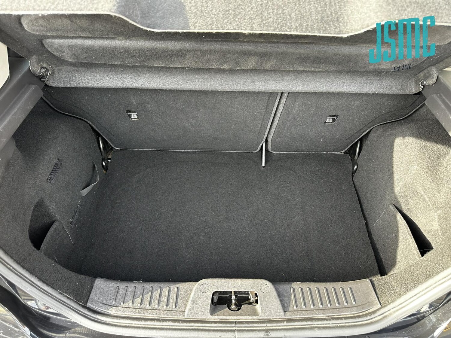 Used Ford Fiesta 2015 for sale - 76287389: Photo 23