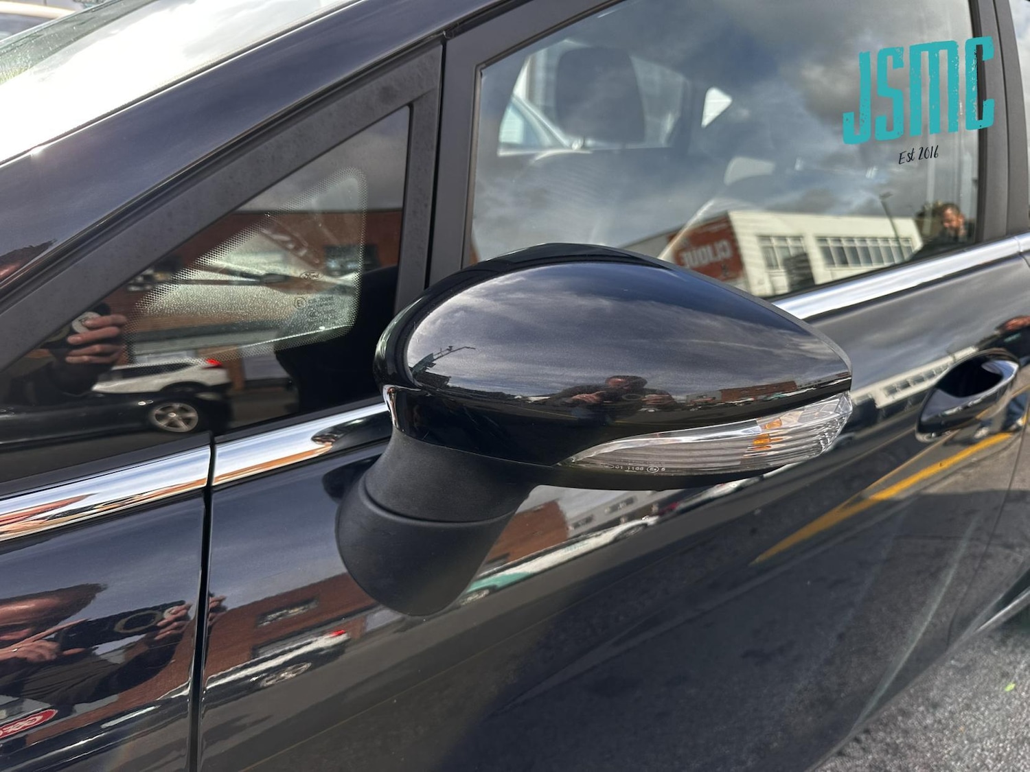 Used Ford Fiesta 2015 for sale - 76287389: Photo 32