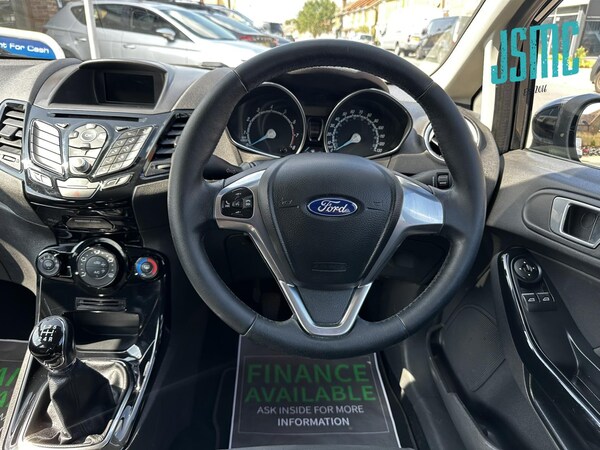 Used Ford Fiesta 2015 for sale - 75576984: Photo 9