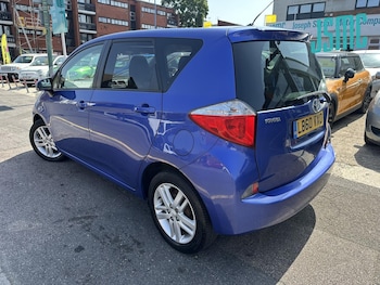 Used Toyota Verso 2011 for sale - 75567371: Photo