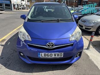 Used Toyota Verso 2011 for sale - 75567371: Photo