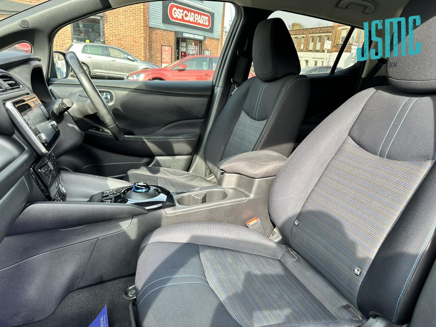 Used Nissan Leaf 2018 for sale - 77988618: Photo 11