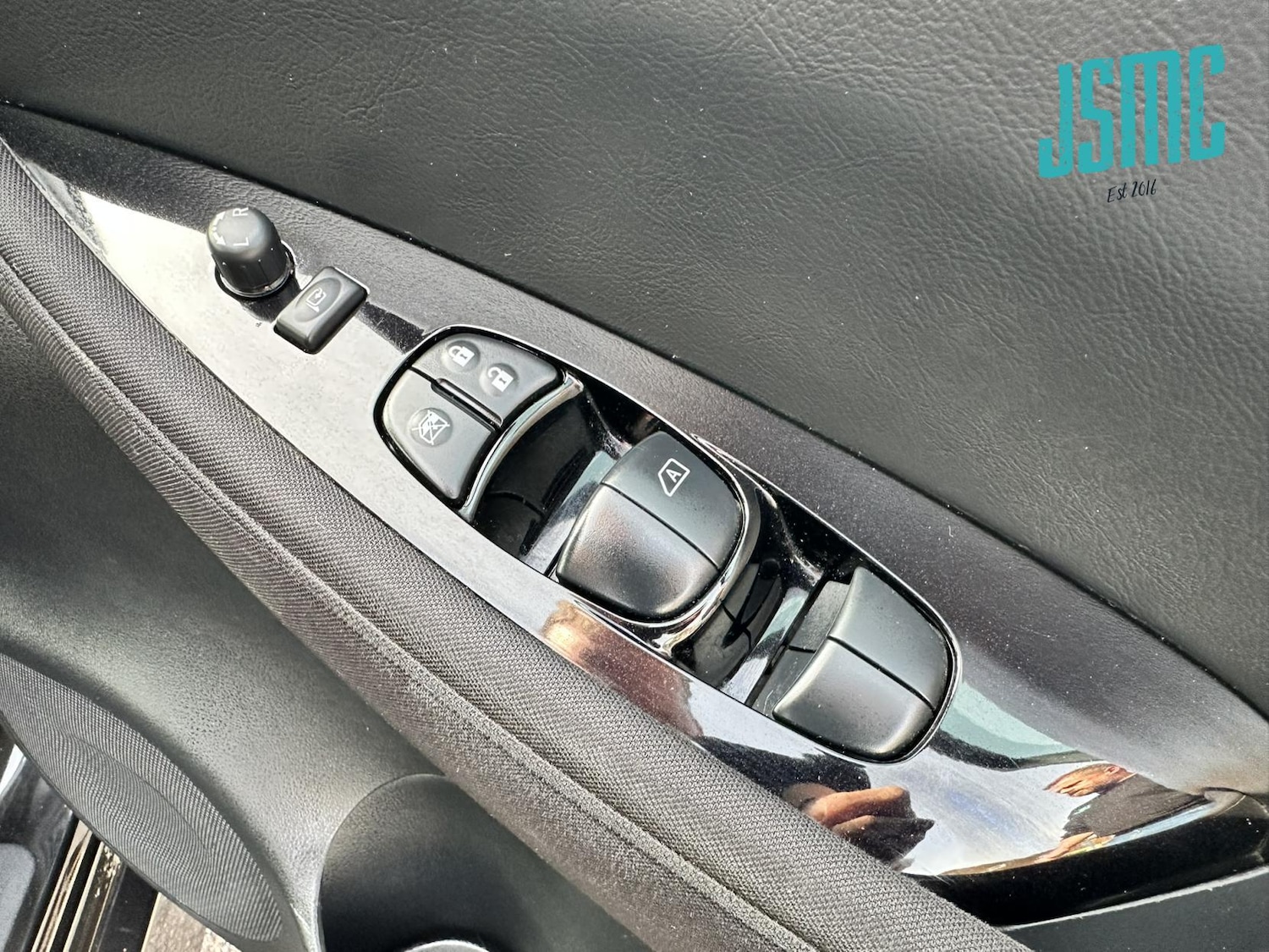 Used Nissan Leaf 2018 for sale - 77988618: Photo 29