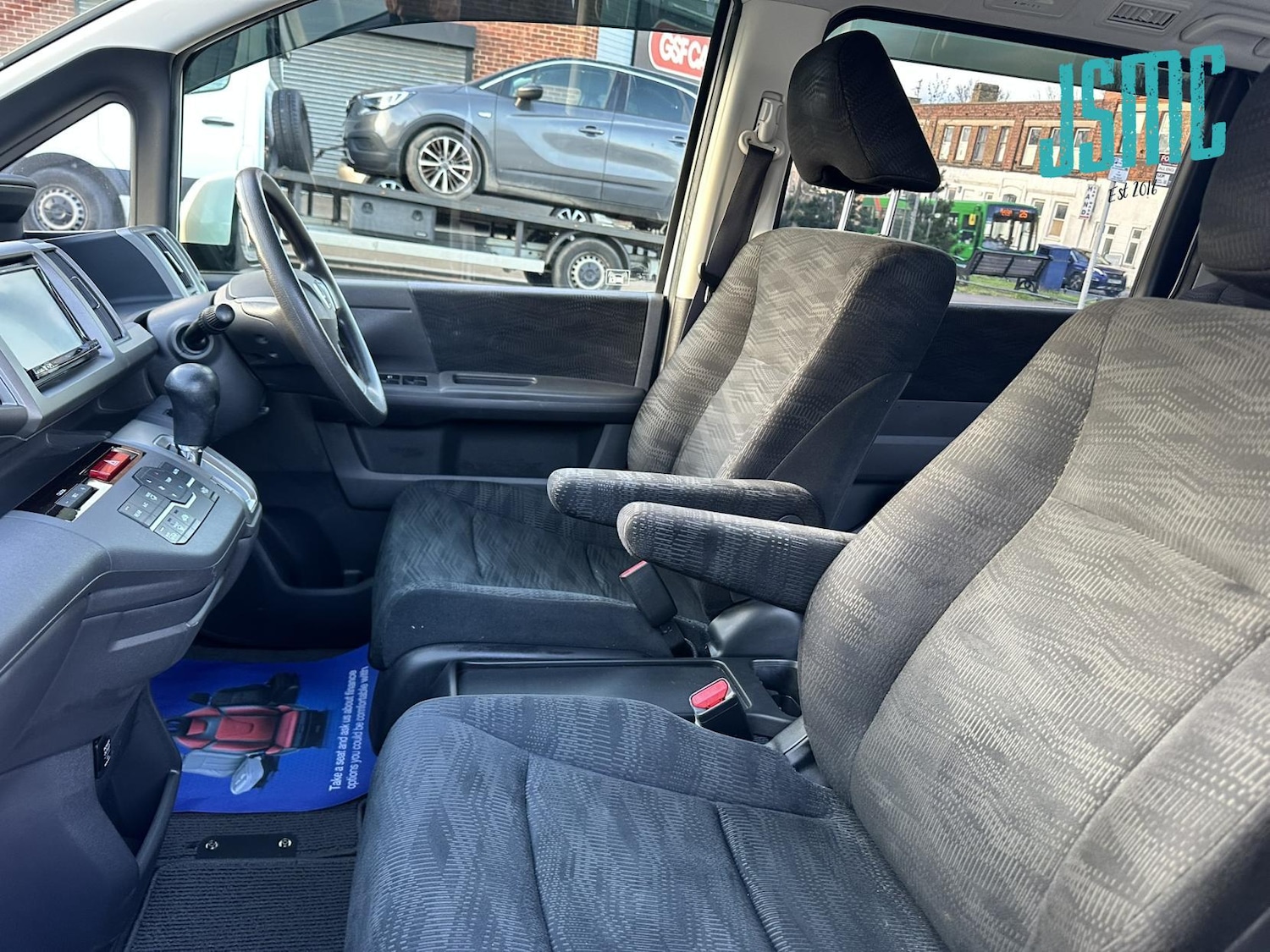 Used Honda Stepwagon 2013 for sale - 78032129: Photo 9