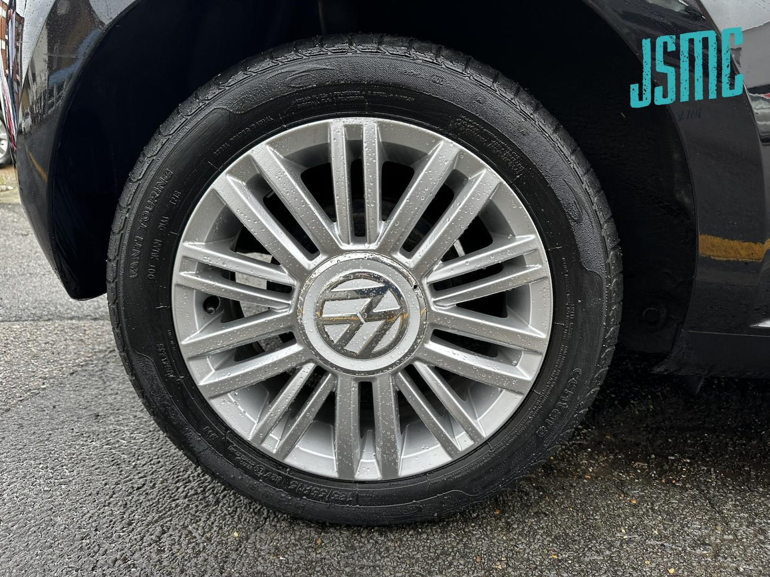 Used Volkswagen up! 2015 for sale - 76580921: Photo 29