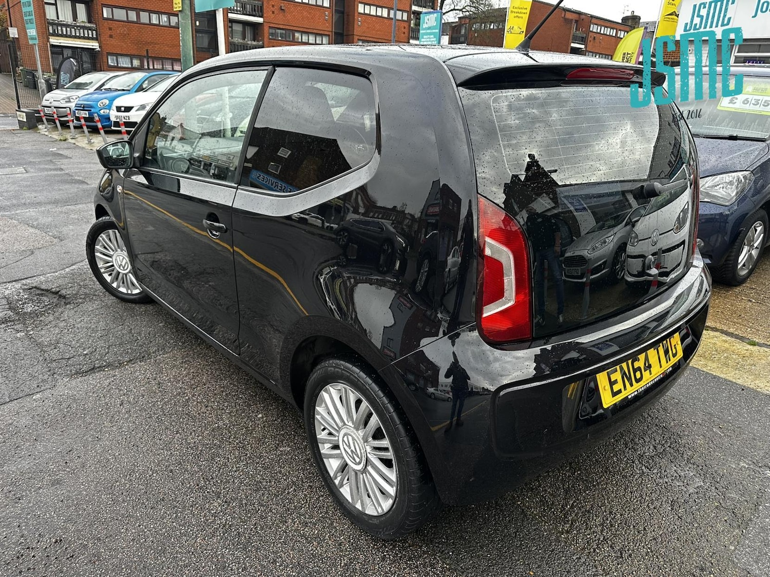 Used Volkswagen up! 2015 for sale - 76580921: Photo 4