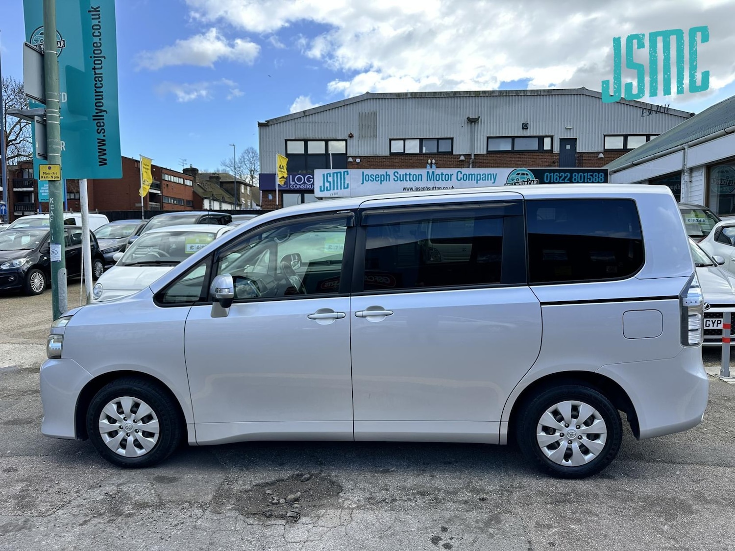 Used Toyota Voxy 2010 for sale - 78067628: Photo 17