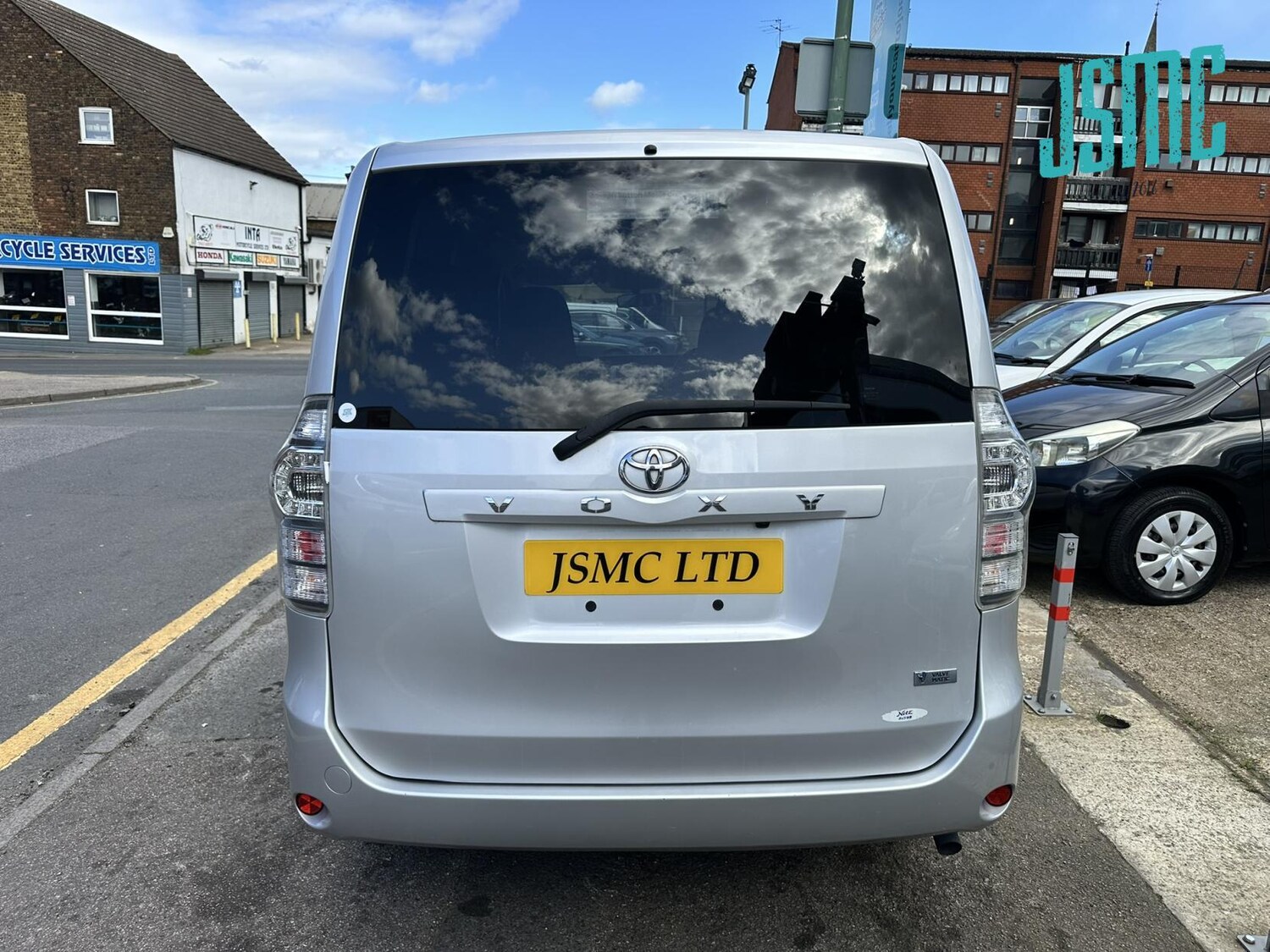 Used Toyota Voxy 2010 for sale - 78067628: Photo 29