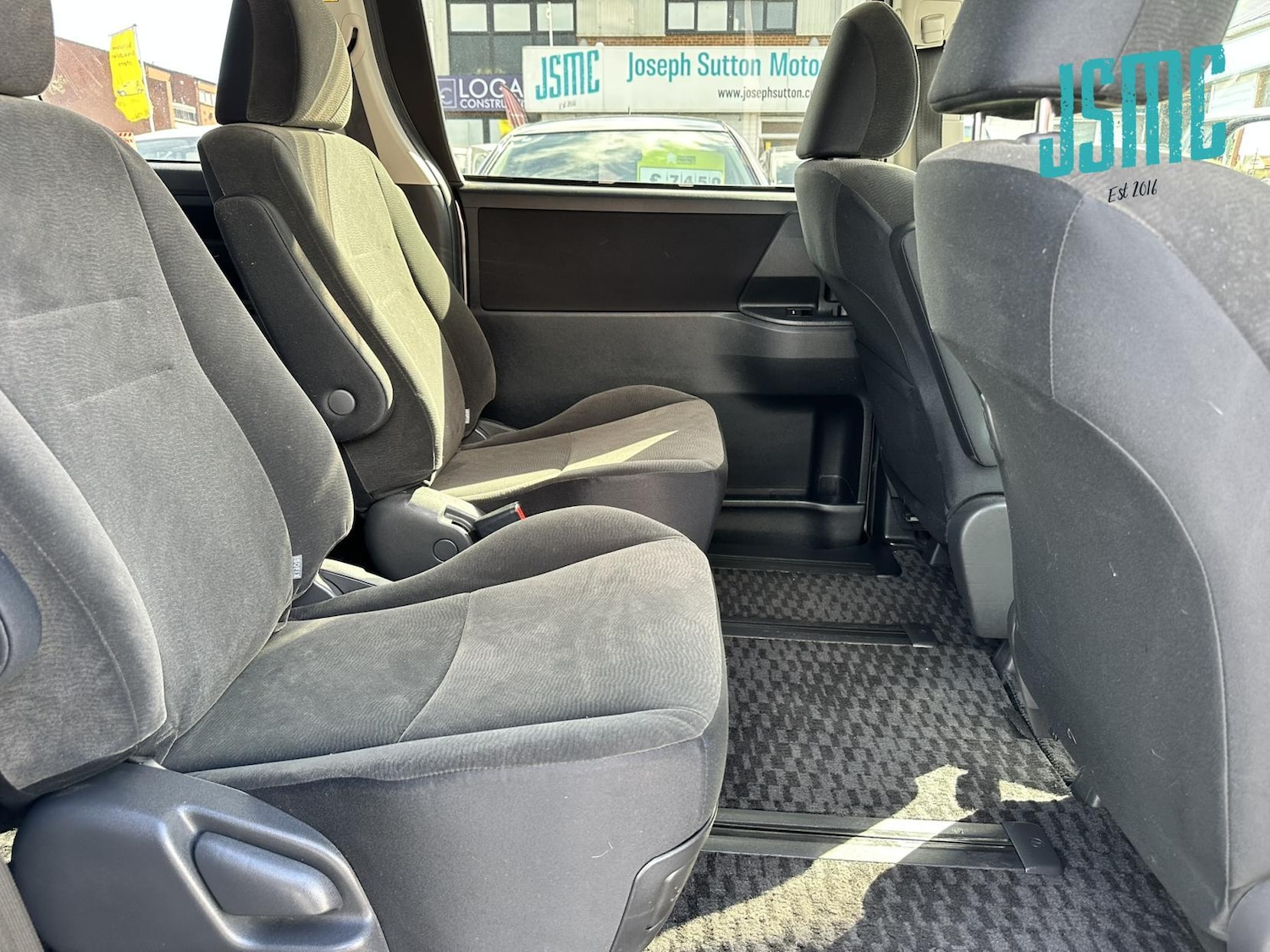 Used Toyota Voxy 2010 for sale - 78067628: Photo 7