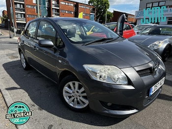 Toyota - Auris