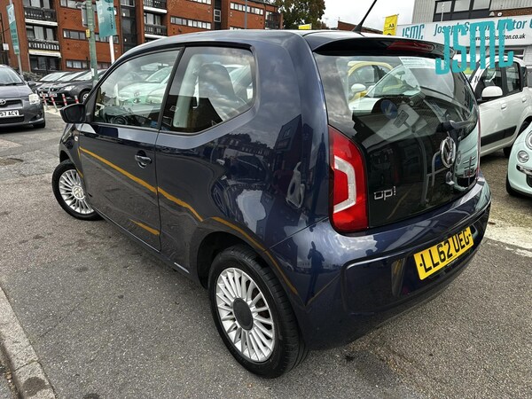 Used Volkswagen up! 2012 for sale - 76178190: Photo 3