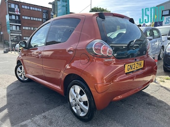 Used Toyota AYGO 2013 for sale - 79088741: Photo