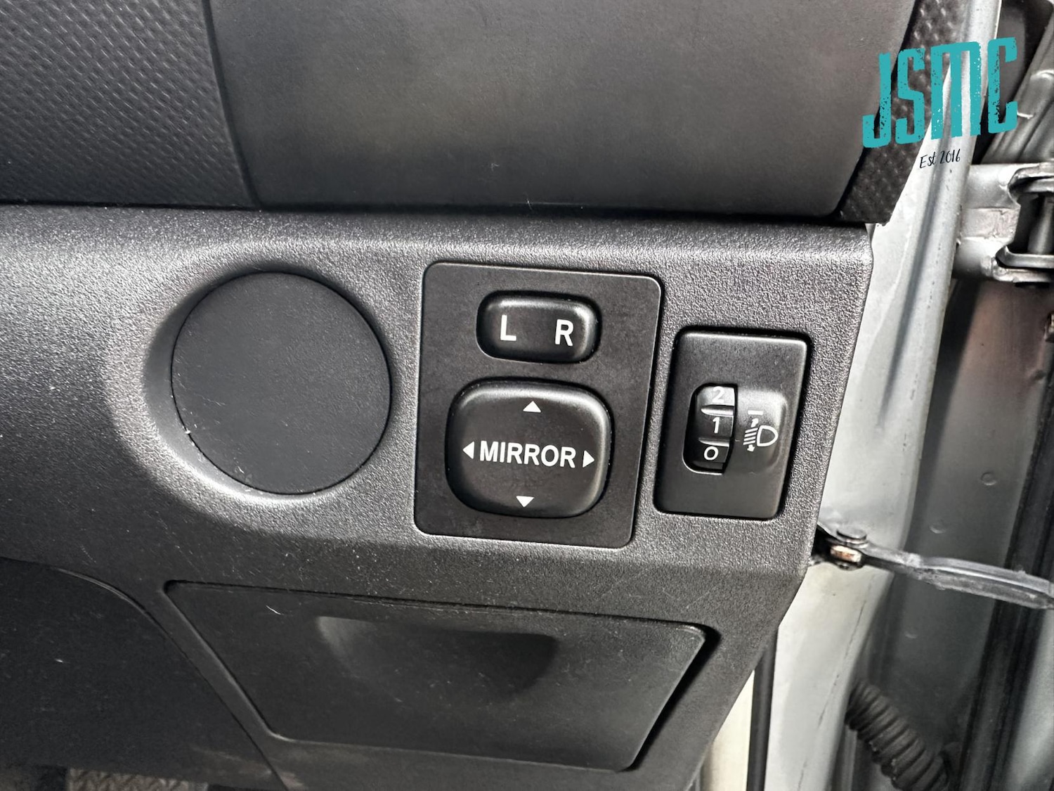 Used Toyota Yaris 2010 for sale - 76625578: Photo 20