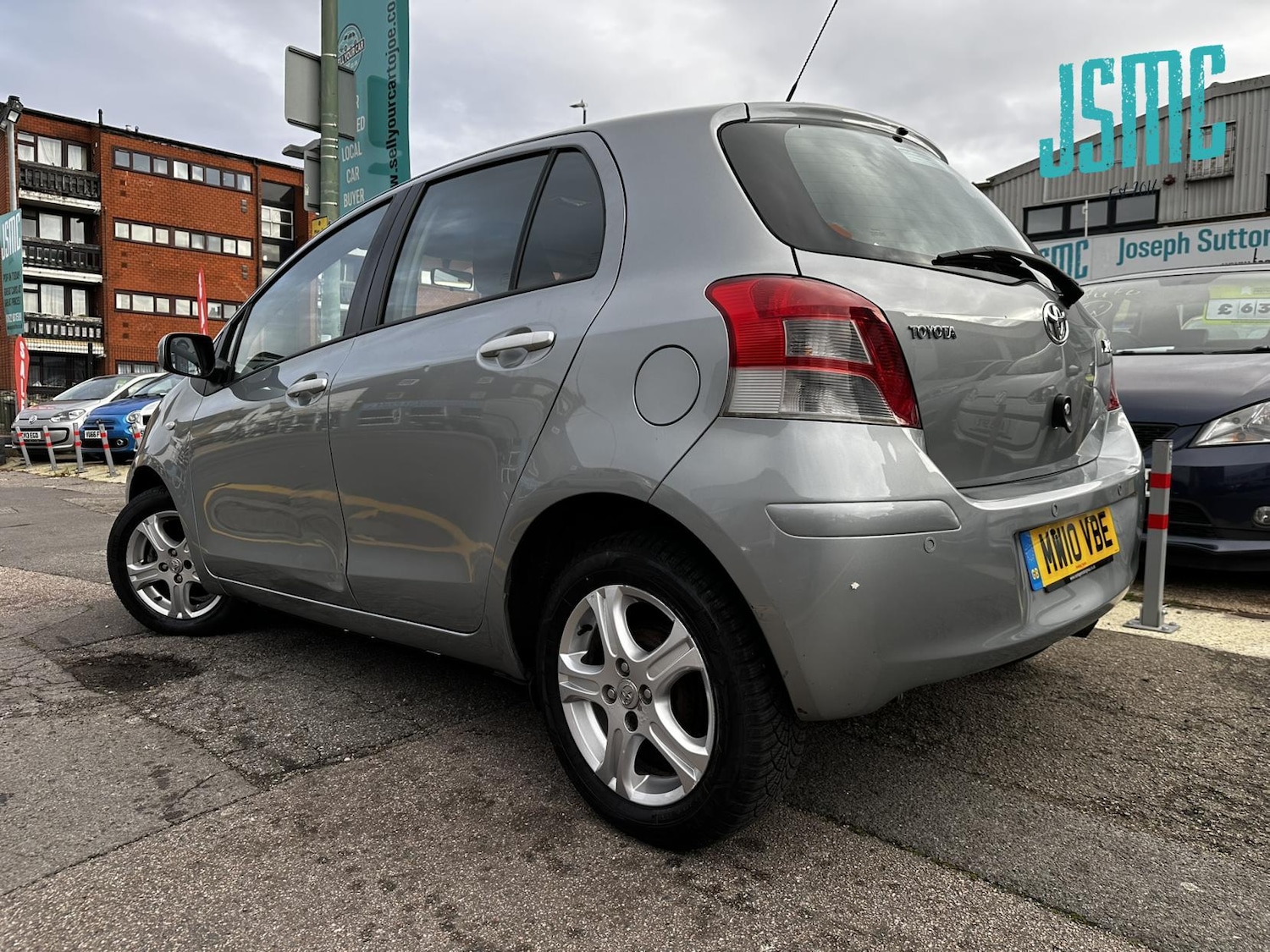 Used Toyota Yaris 2010 for sale - 76625578: Photo 24