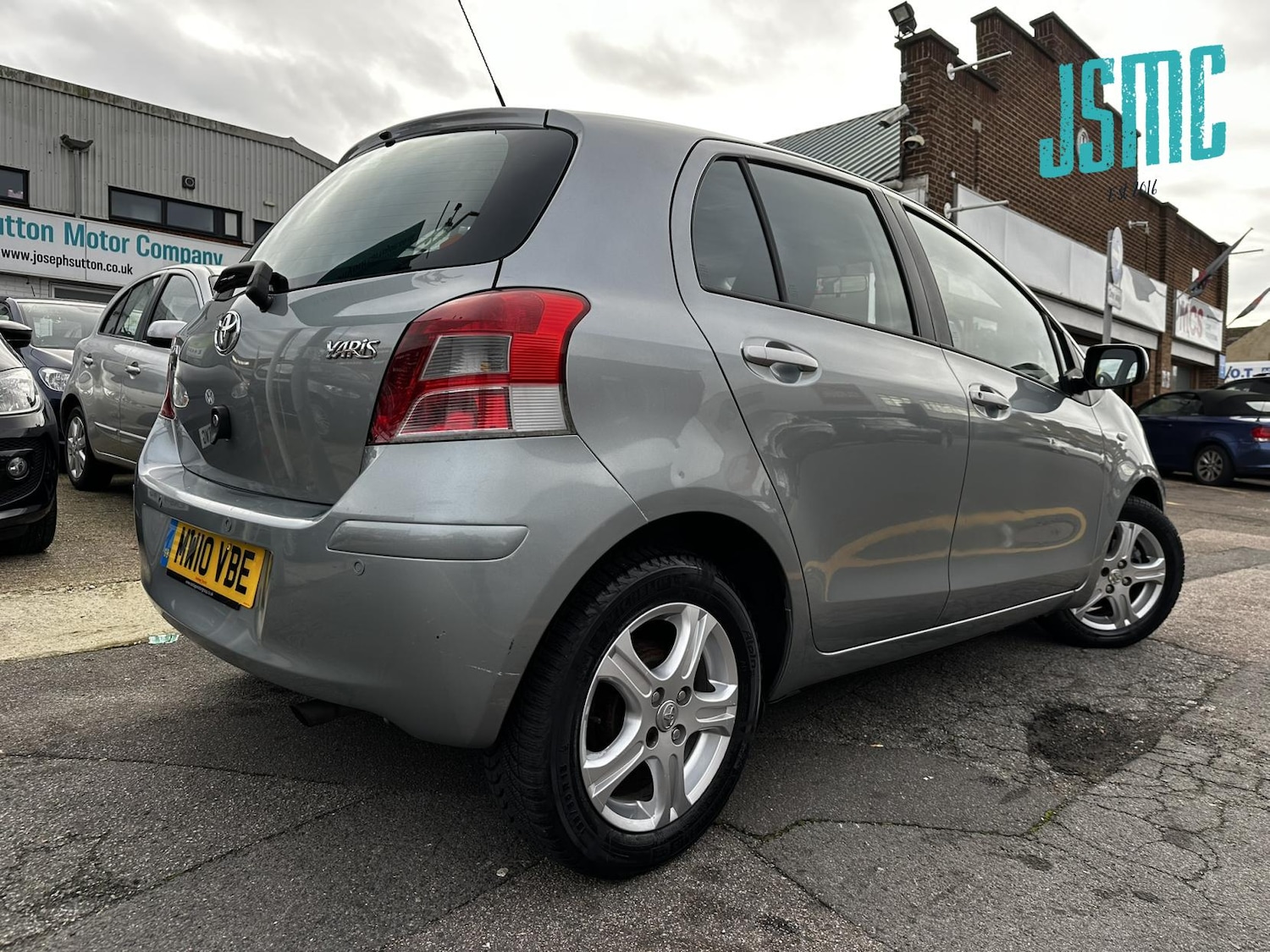 Used Toyota Yaris 2010 for sale - 76625578: Photo 25