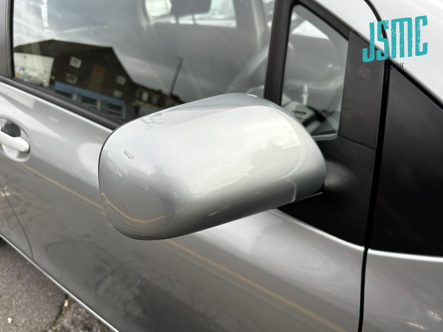 Used Toyota Yaris 2010 for sale - 76625578: Photo 28