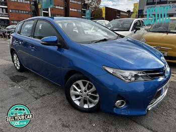 2013 - 1.33 Dual VVTi Icon 5dr
