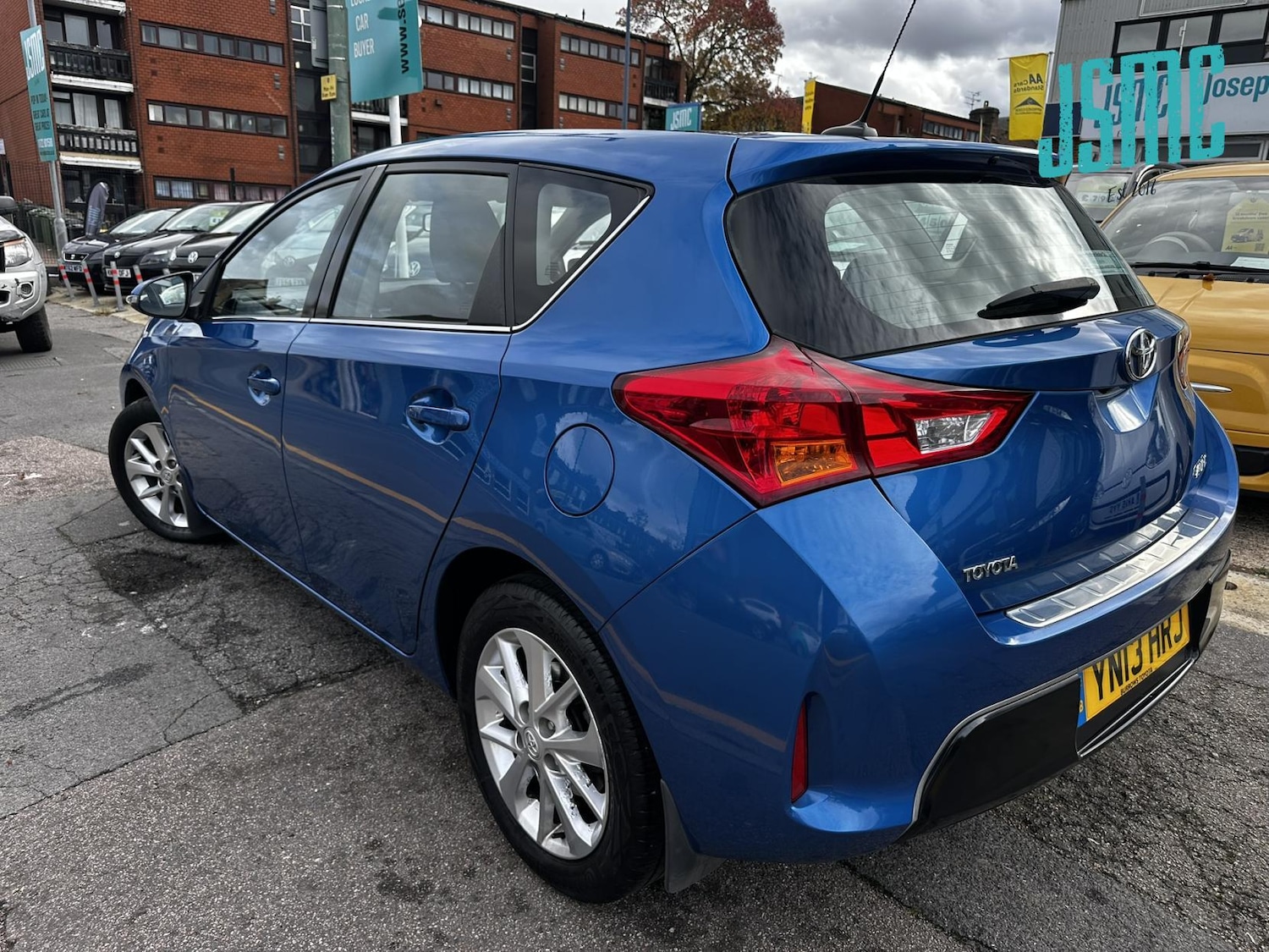 Used Toyota Auris 2013 for sale - 76332799: Photo 3
