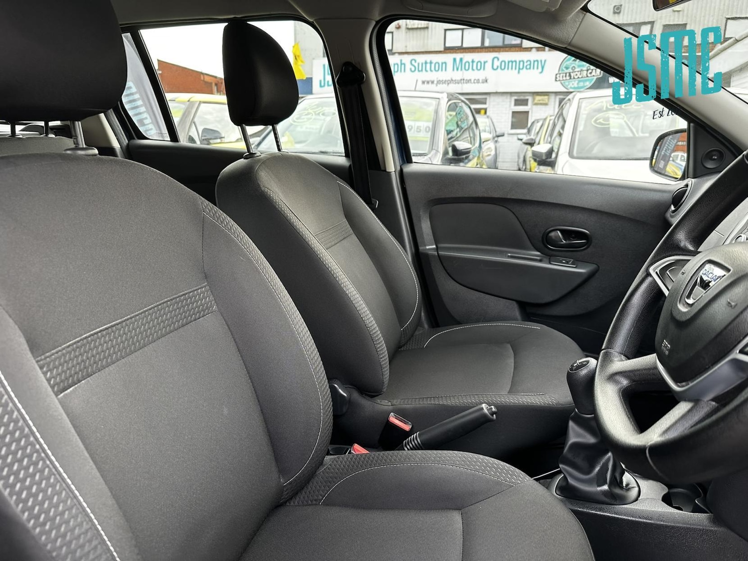 Used Dacia Logan MCV 2017 for sale - 76968935: Photo 10