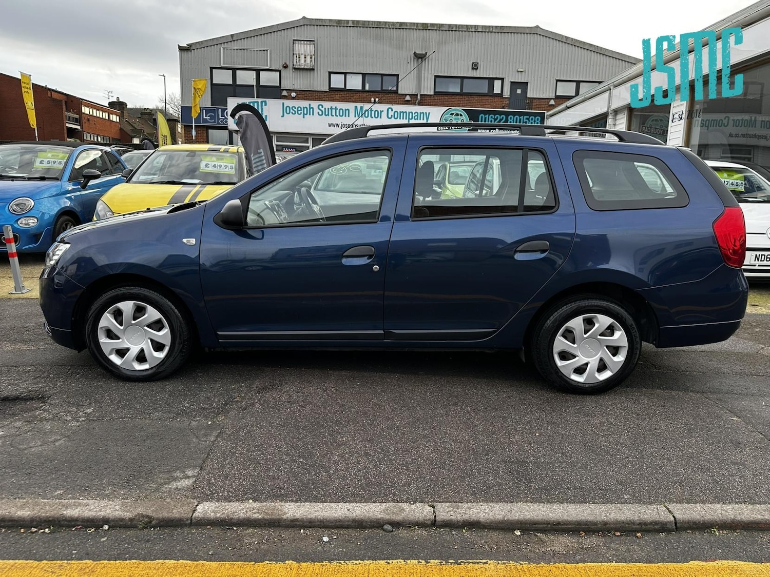 Used Dacia Logan MCV 2017 for sale - 76968935: Photo 15