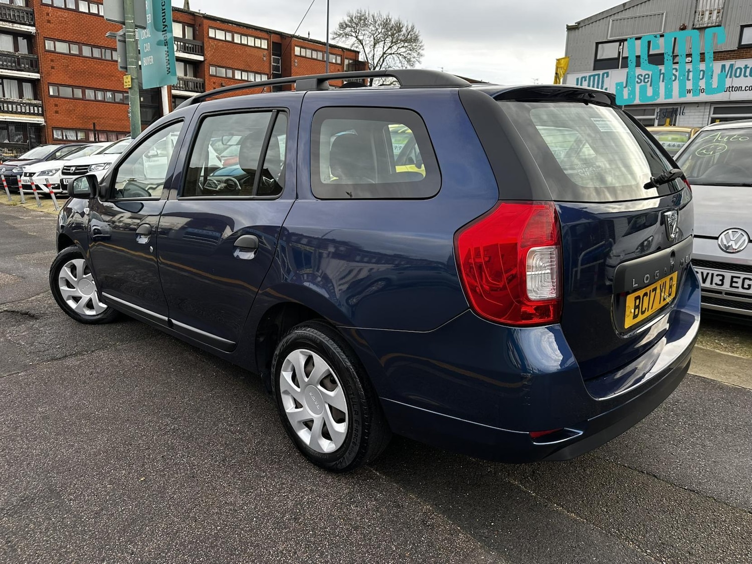 Used Dacia Logan MCV 2017 for sale - 76968935: Photo 4