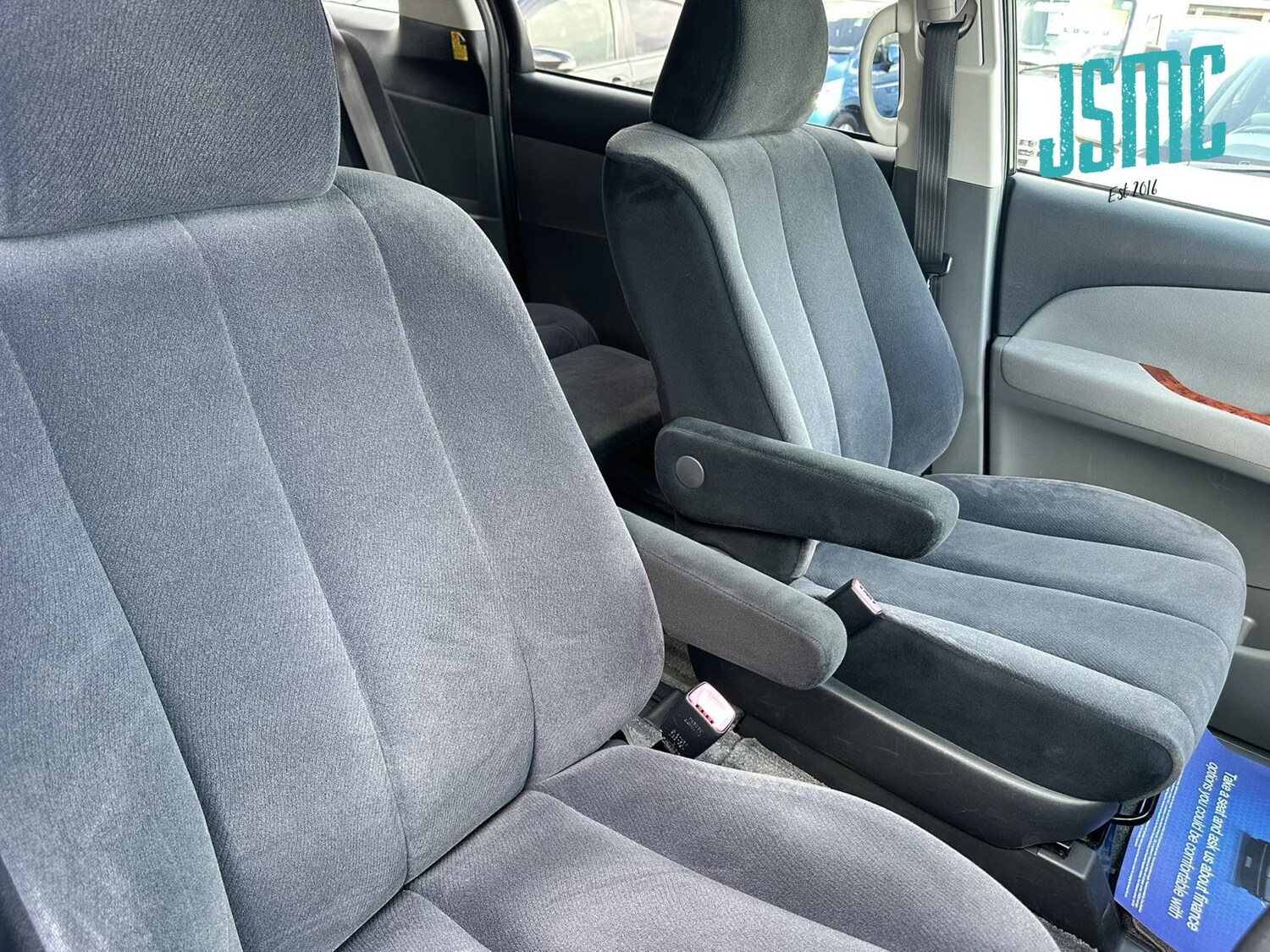 Used Toyota Estima 2010 for sale - 78057303: Photo 11