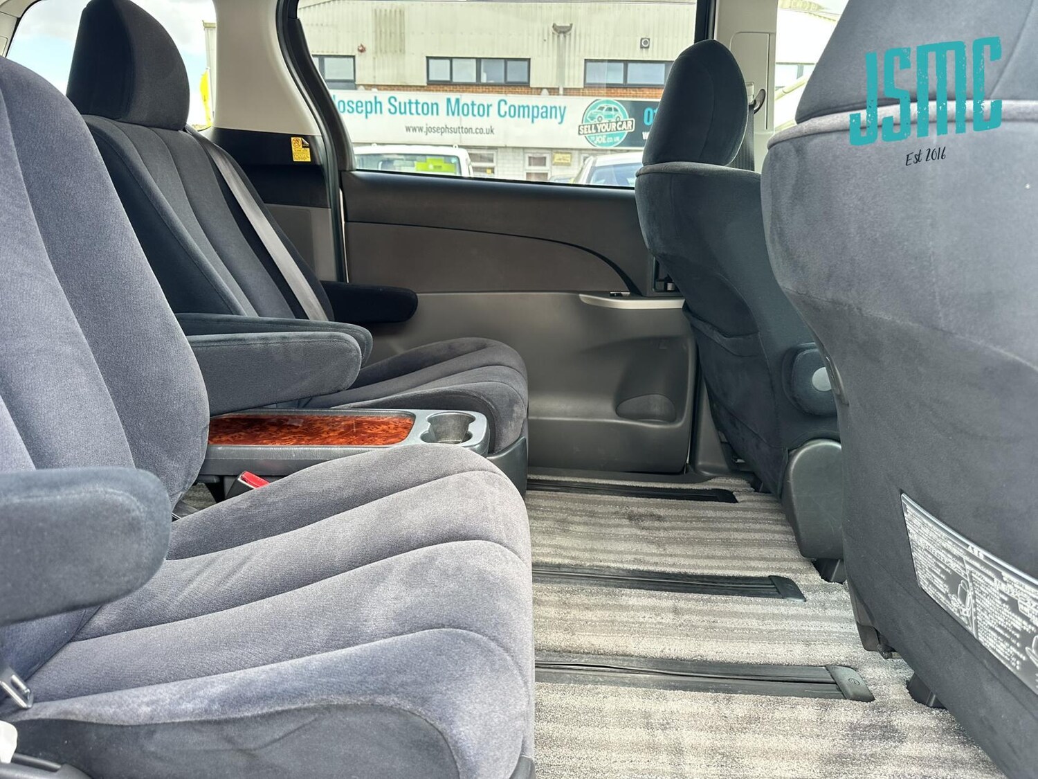 Used Toyota Estima 2010 for sale - 78057303: Photo 15