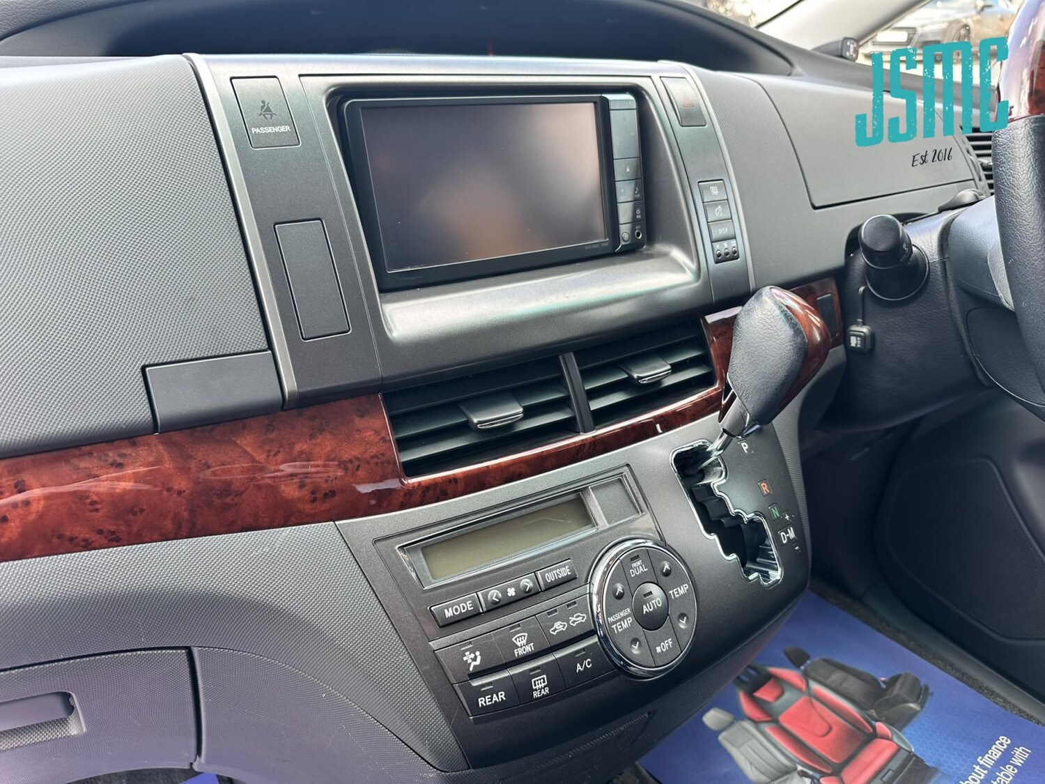 Used Toyota Estima 2010 for sale - 78057303: Photo 34