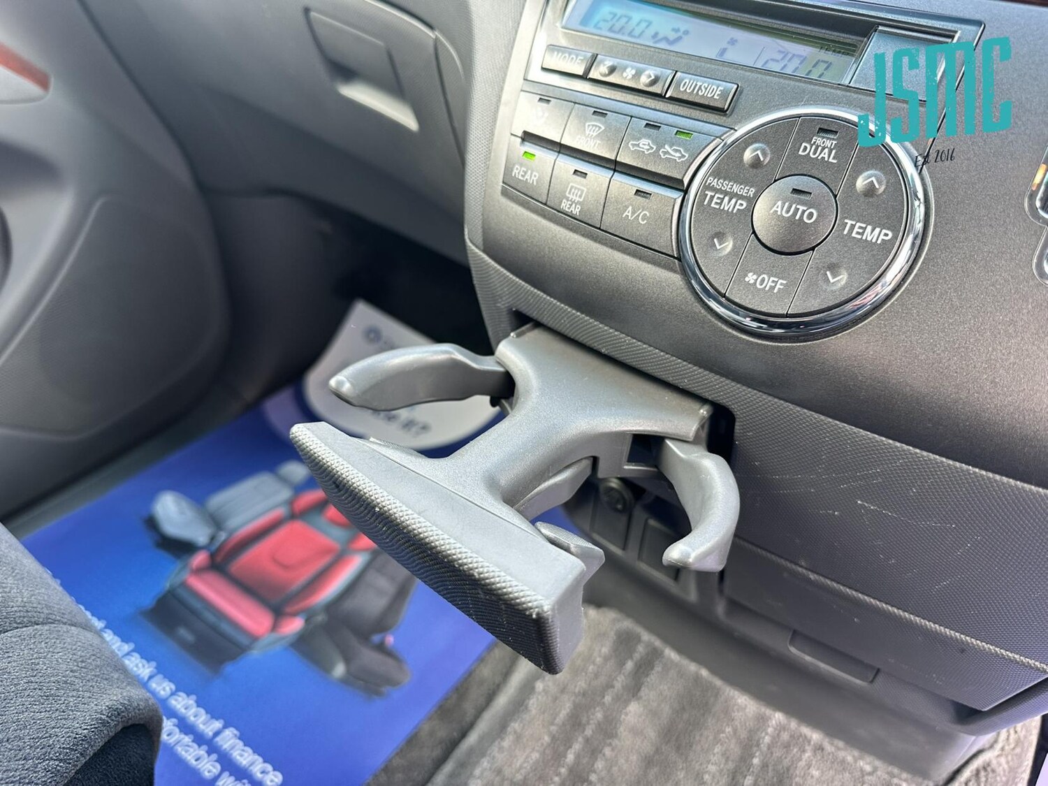 Used Toyota Estima 2010 for sale - 78057303: Photo 35