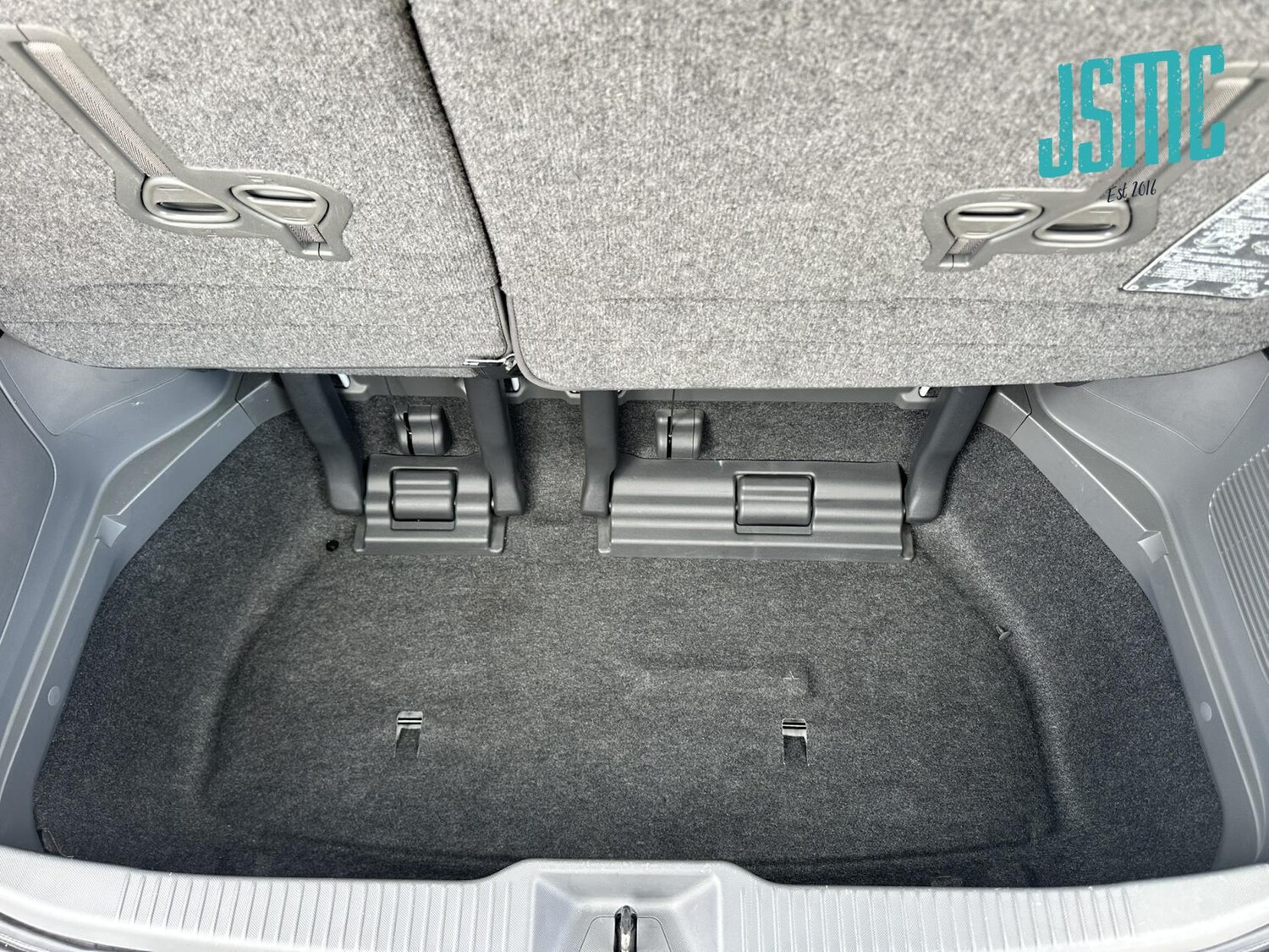 Used Toyota Estima 2010 for sale - 78057303: Photo 45