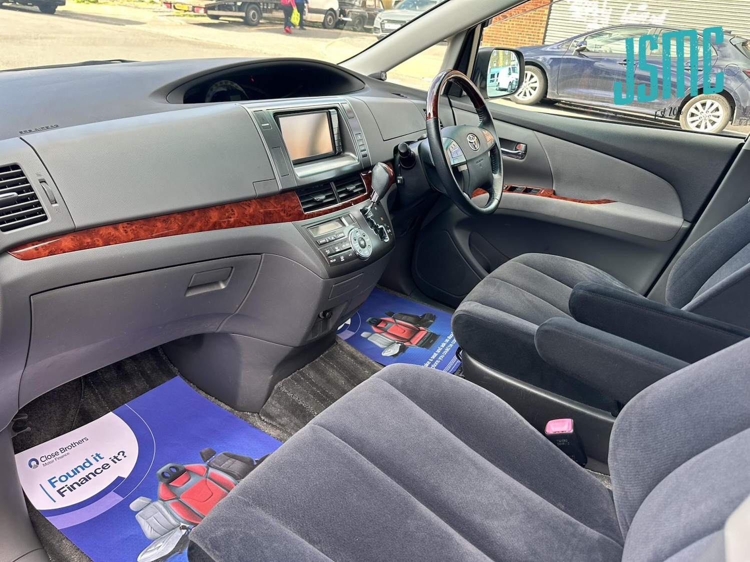 Used Toyota Estima 2010 for sale - 78057303: Photo 5