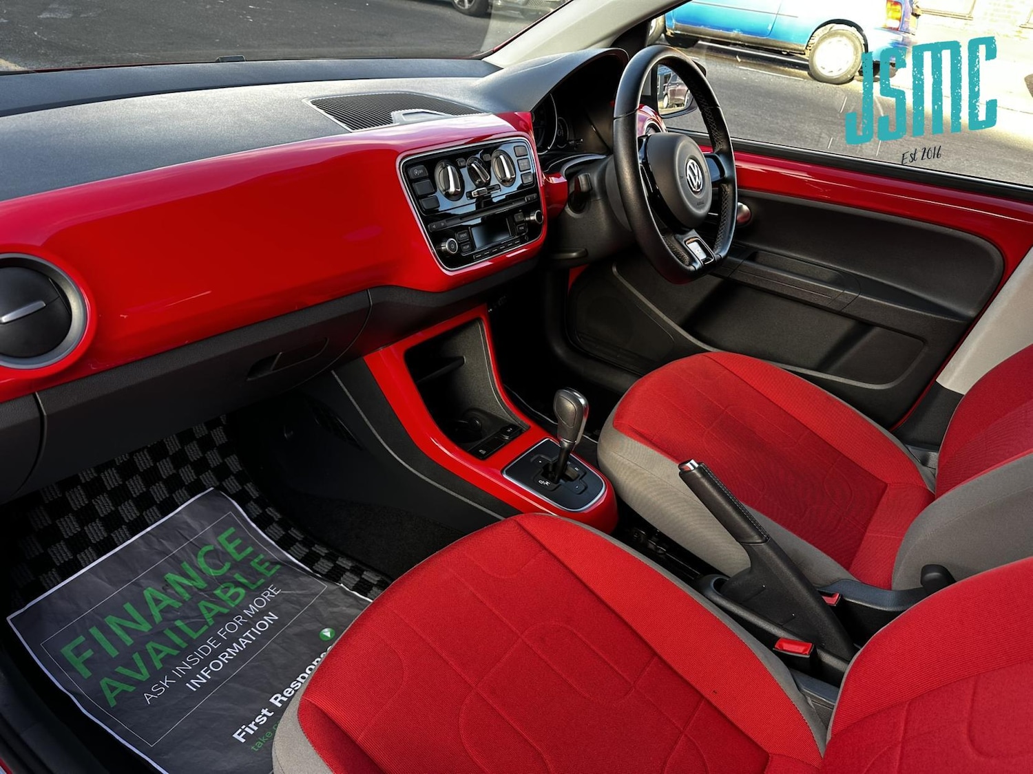 Used Volkswagen up! 2015 for sale - 77754514: Photo 4