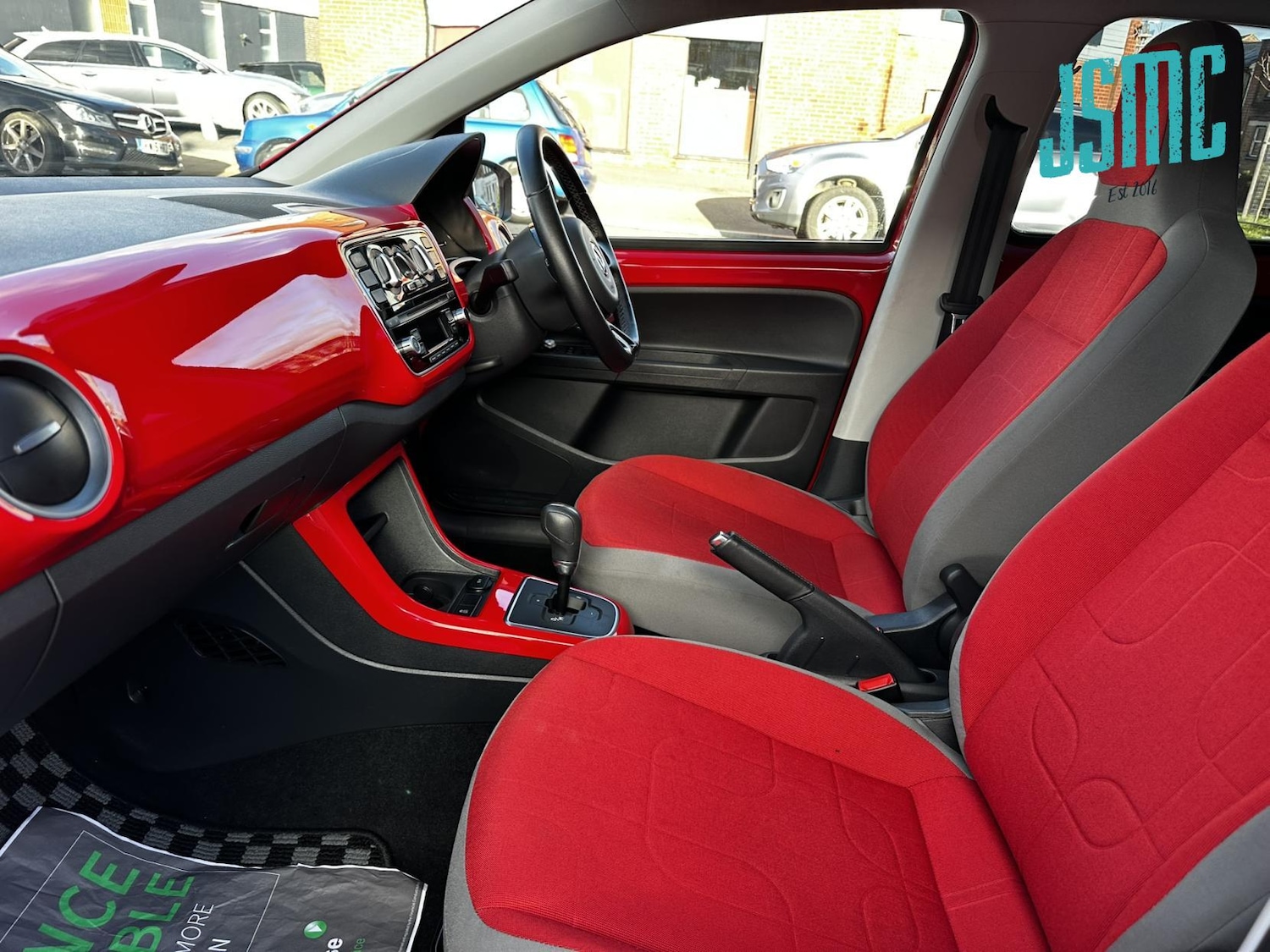 Used Volkswagen up! 2015 for sale - 77754514: Photo 9