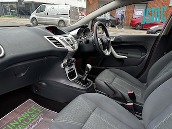 Used Ford Fiesta 2012 for sale - 76507895: Photo