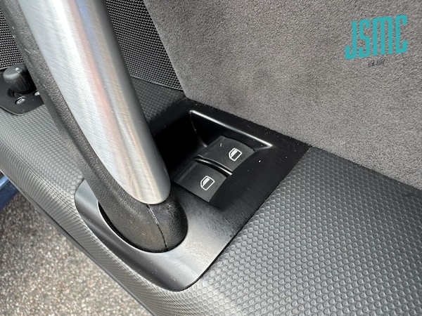 Used Audi TT 2009 for sale - 75036934: Photo 21