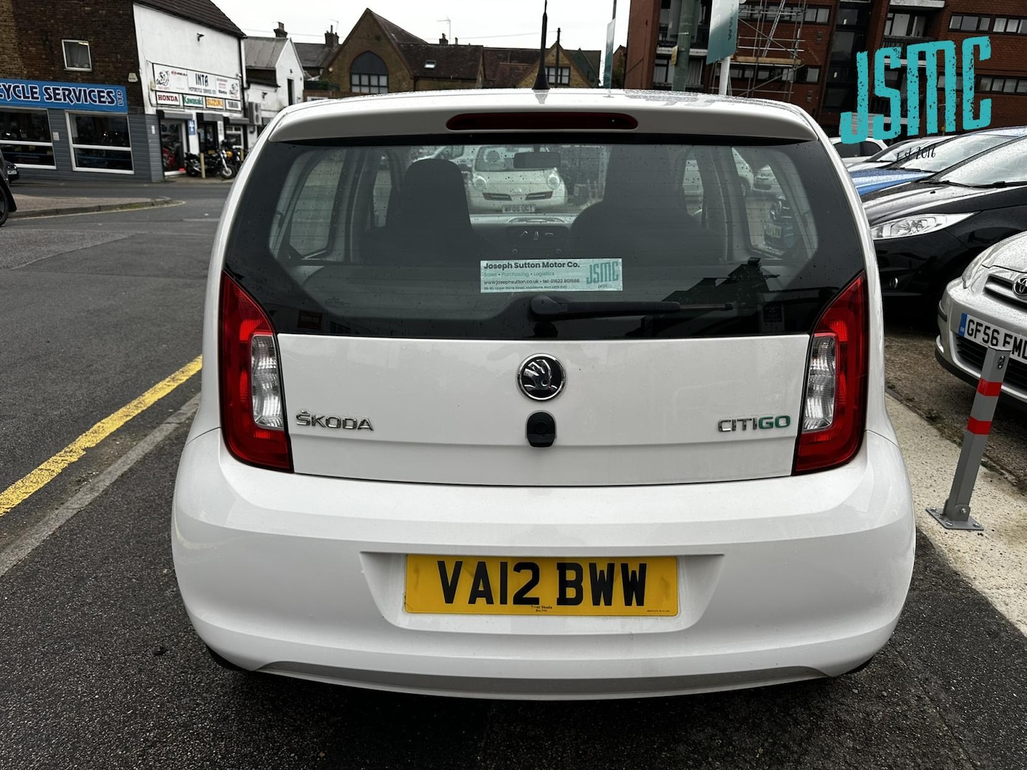 Vehicle 28
