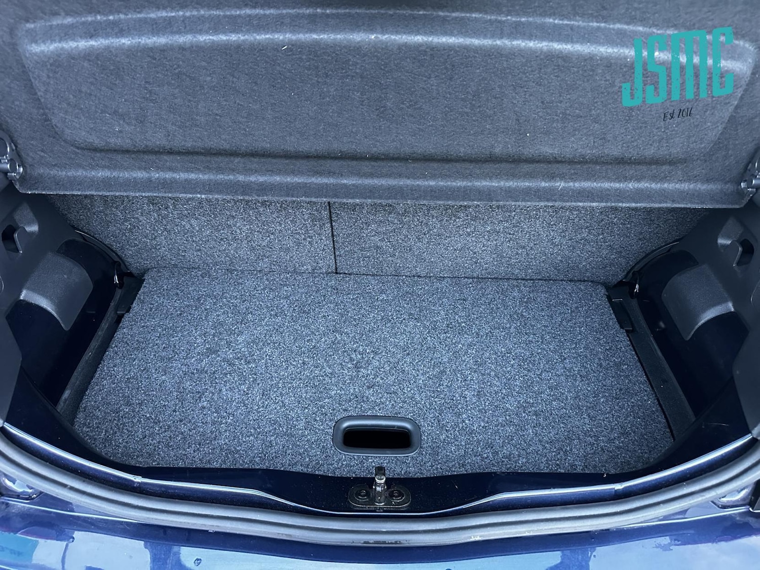 Used Volkswagen up! 2013 for sale - 76352661: Photo 18