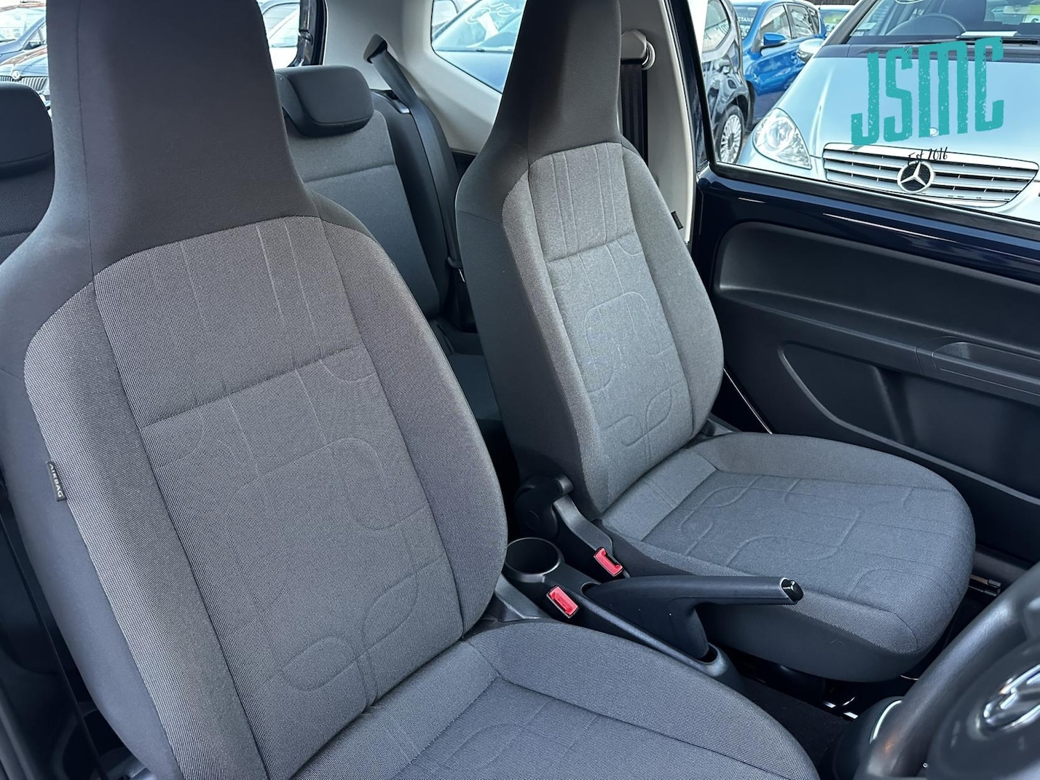 Used Volkswagen up! 2013 for sale - 76352661: Photo 7