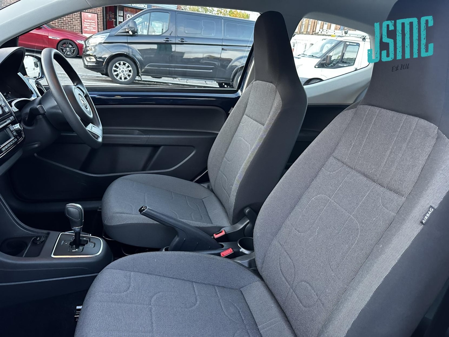 Used Volkswagen up! 2013 for sale - 76352661: Photo 9