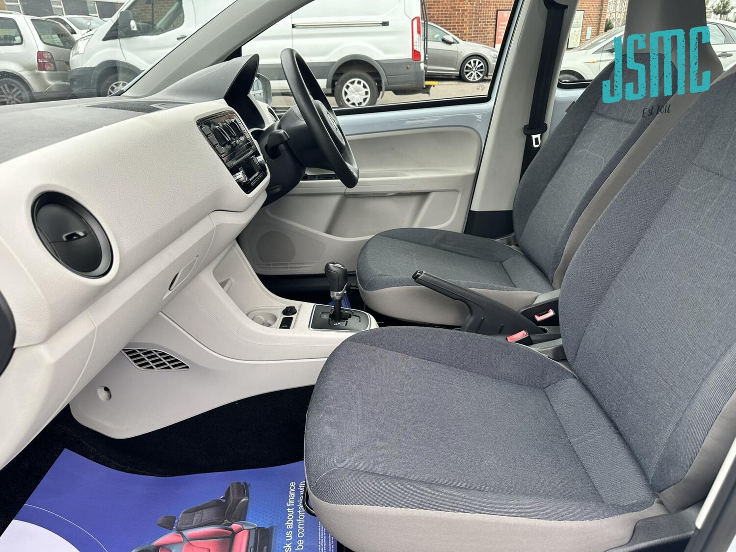 Used Volkswagen up! 2012 for sale - 78095271: Photo 6