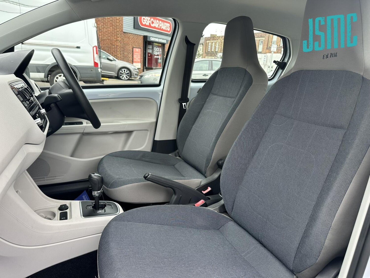 Used Volkswagen up! 2012 for sale - 78095271: Photo 7