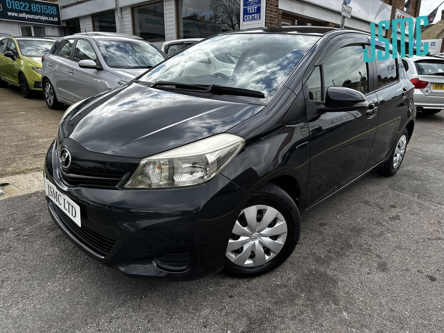 Used Toyota Yaris 2012 for sale - 78067627: Photo 12