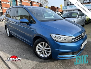 Used Volkswagen Touran 2016 for sale - 78973948: Photo