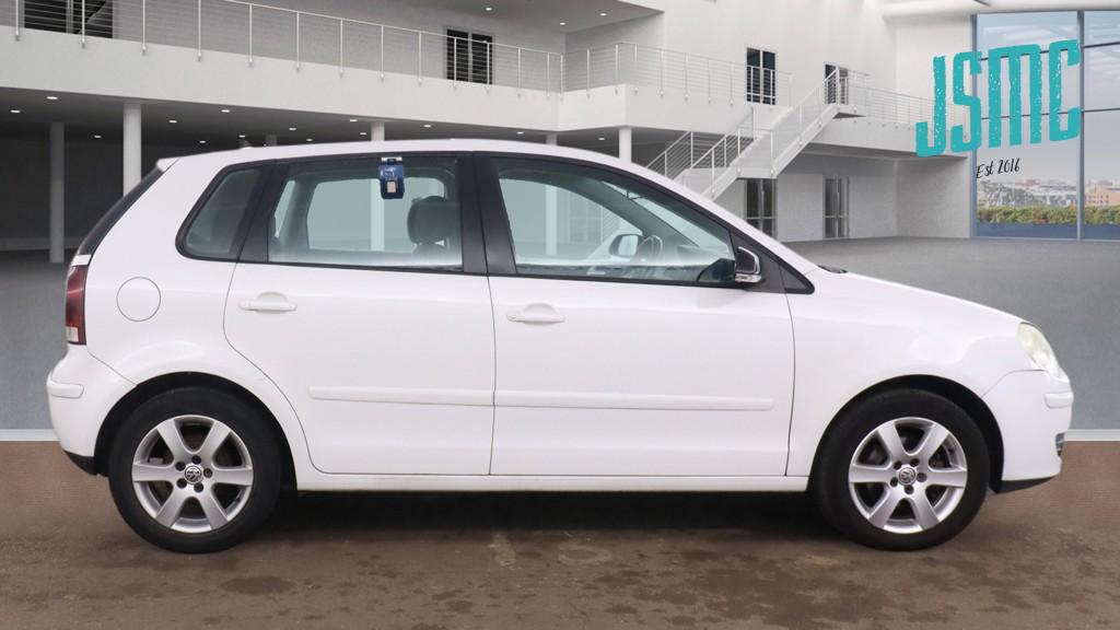 Used Volkswagen Polo 2009 for sale - 77691081: Photo 6