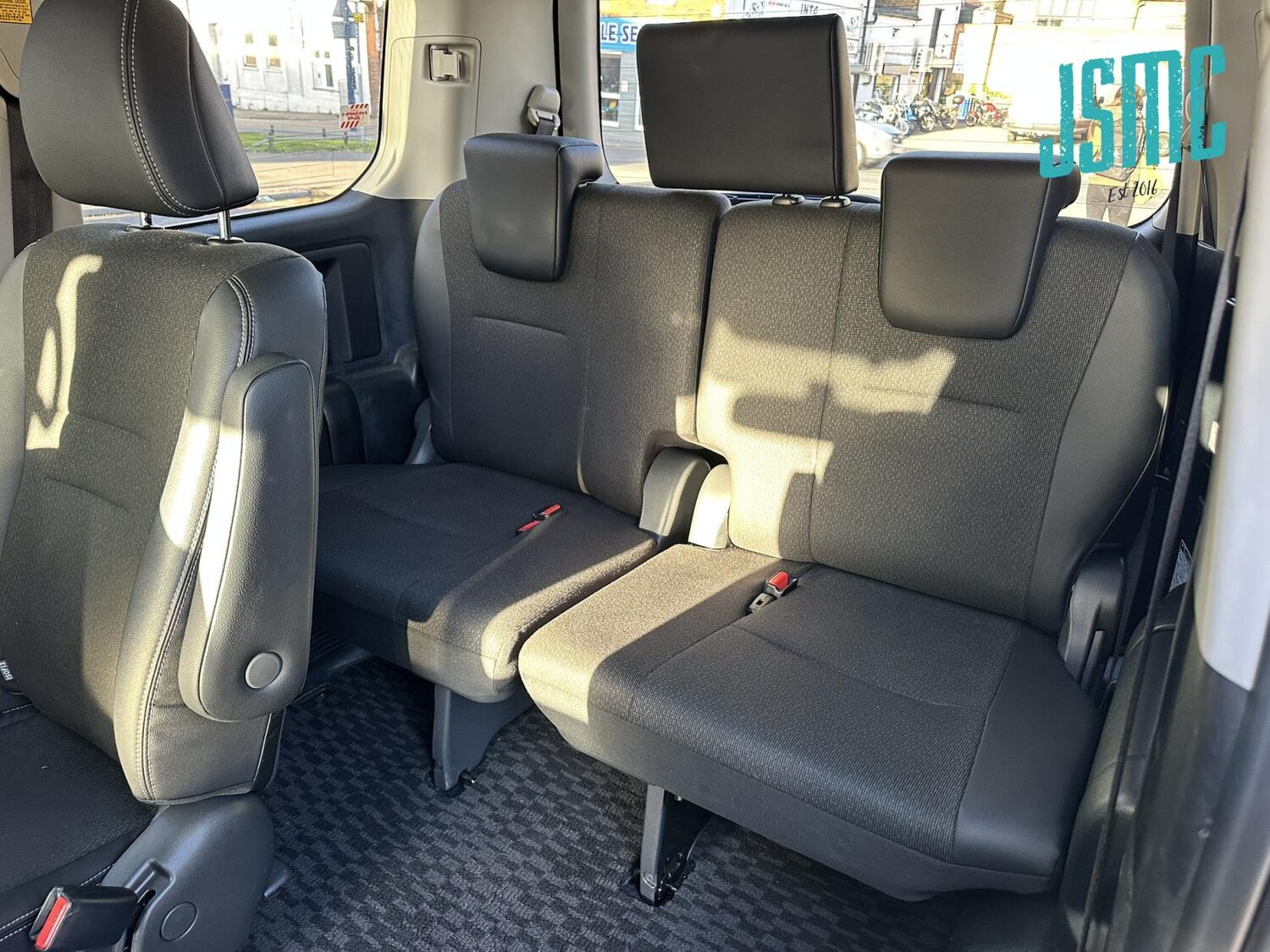 Used Toyota Voxy 2013 for sale - 78057302: Photo 17