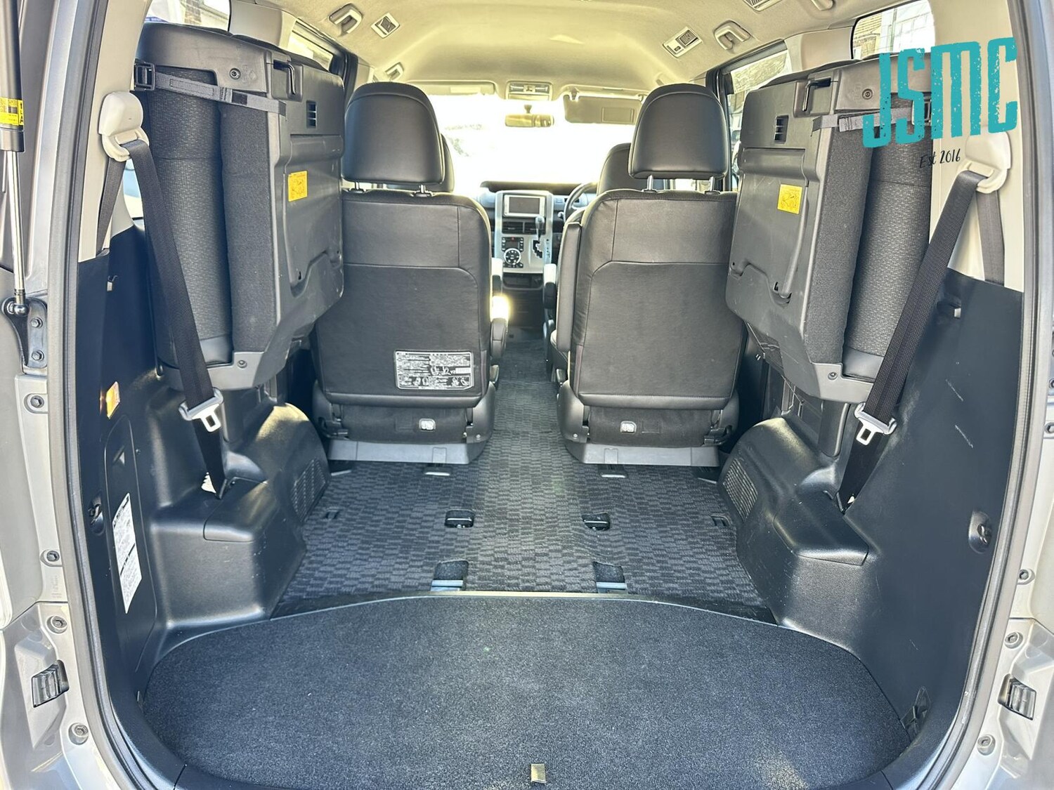 Used Toyota Voxy 2013 for sale - 78057302: Photo 18